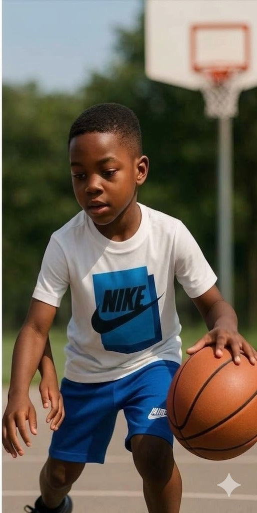 Nike Kids Active Play Summer Set–– Kids Boys/Girls (Ages 3 to 12)