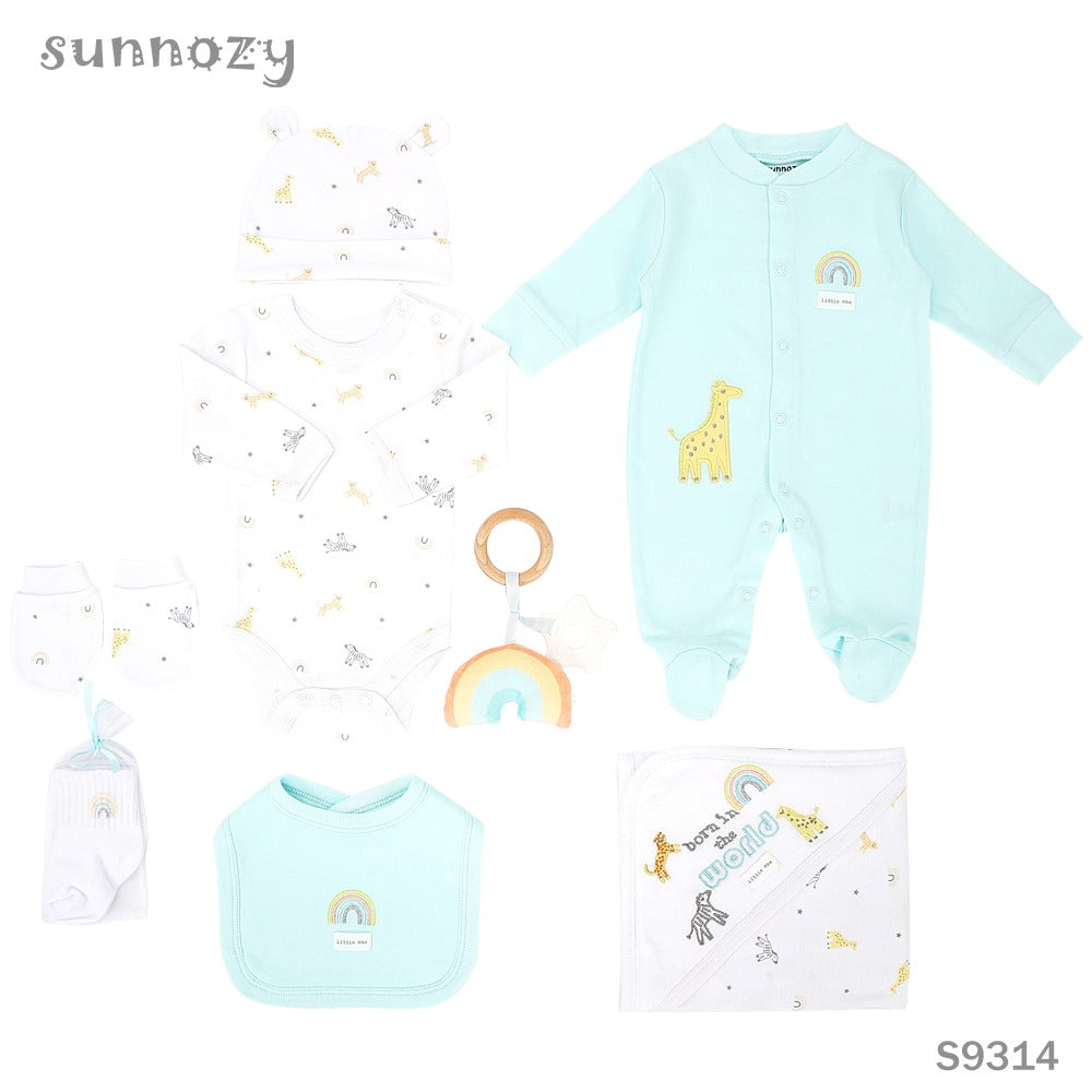 Newborn Baby 8 Piece Cotton Set  with toy– Giraffe and Rainbow  – (Newborn – 6 M)