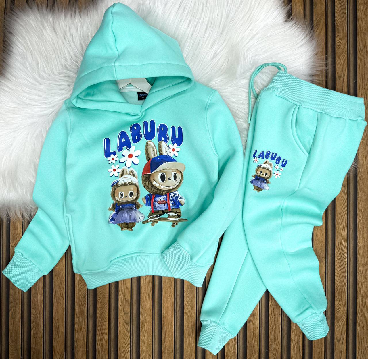 Labubu 2 Piece Green Hoodie and Joggers Tracksuit Set  (Fleece Inside) - Kids/Teens Girls (2PCs)