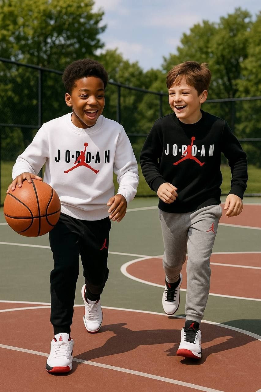 Jordan Sweater and Jogger White -Black Kids Set - Kids Boys (3-12Y)
