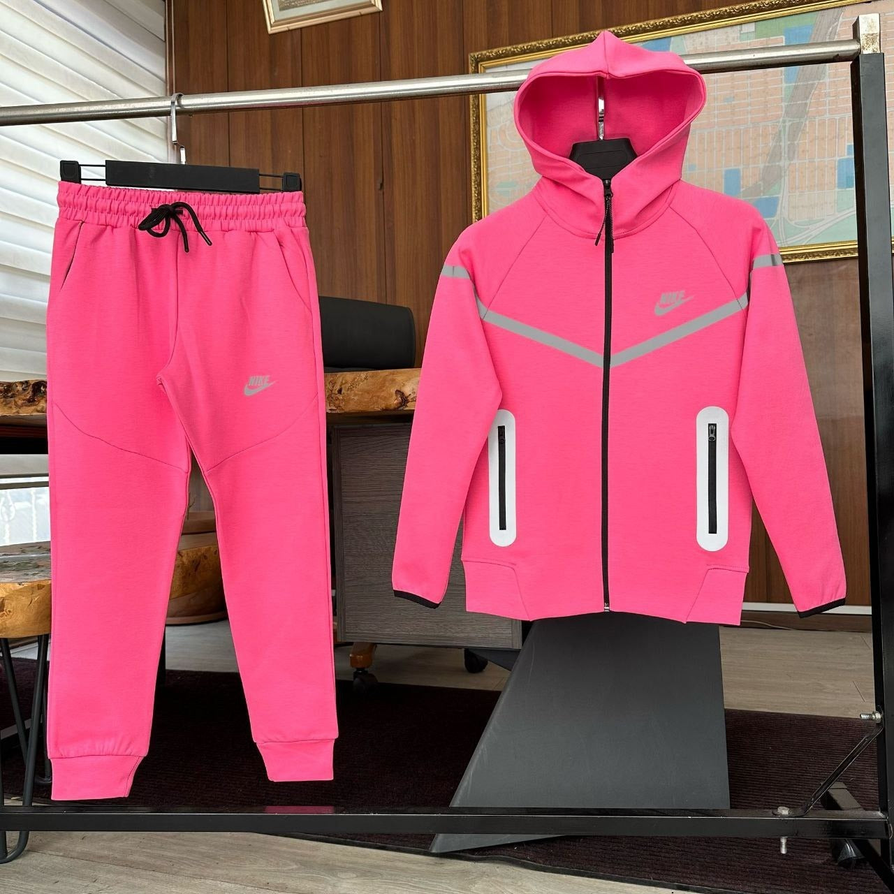 Nike Girls’ 2-Piece Premium Tracksuit Set- Kids/Teen Girls(7-18Y)