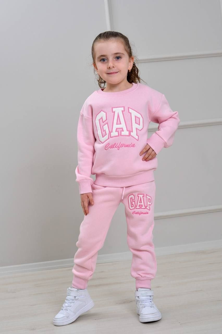 GAP Pink Sweatshirt and Jogger Kids Set - Kids Girls (3-10Y)