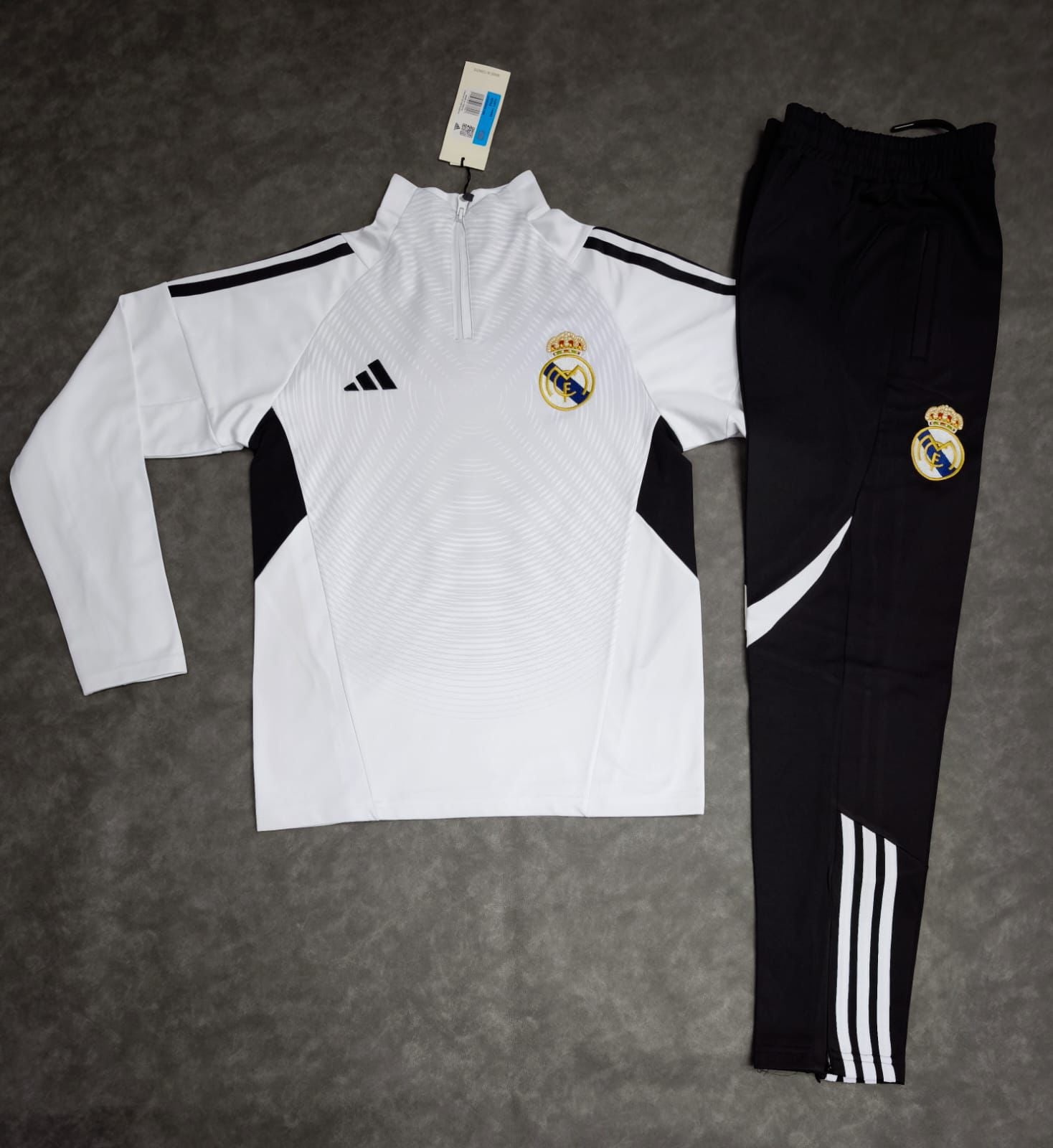 Real Madrid Premium White Tracksuits set - Kids/Teen Boys (7-16Y)