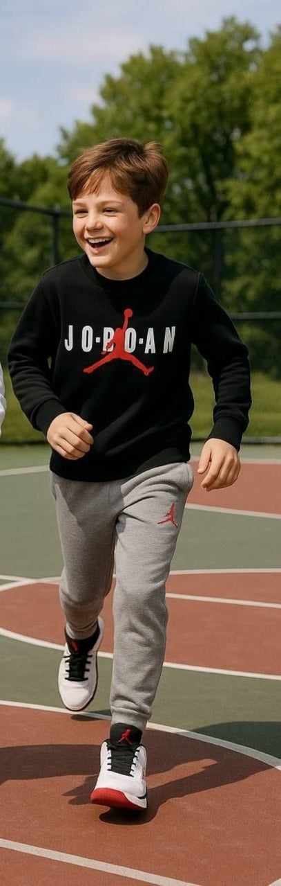 Jordan Sweater and Jogger White -Black Kids Set - Kids Boys (3-12Y)