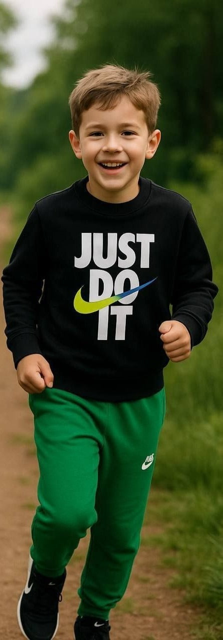 Nike Just Do It Sweater and Jogger White -Black Kids Set - Kids Boys (3-12Y)