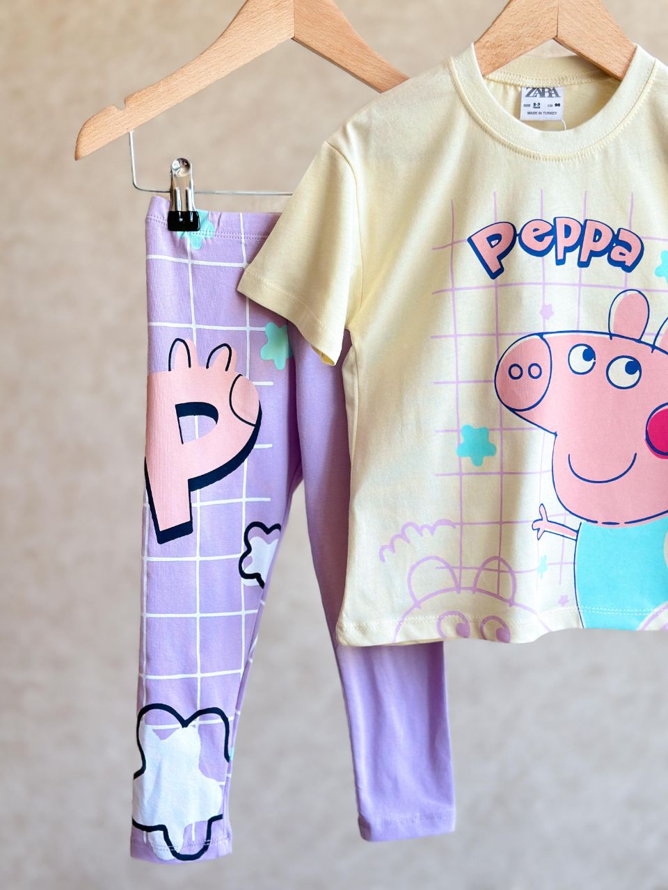 Peppa Pig Girls’ T-Shirt and Leggings Set– Kids Girls