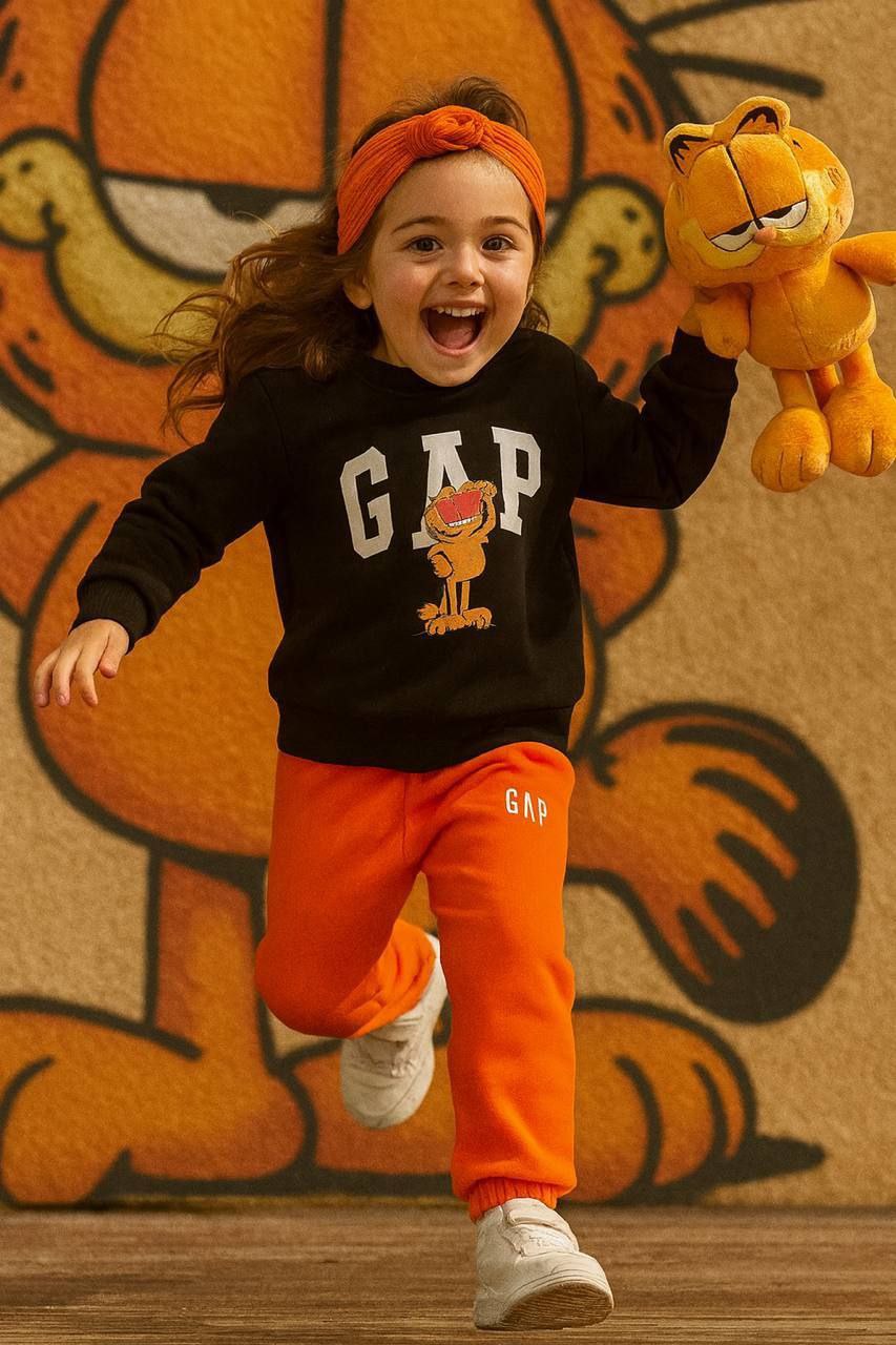 GAP Garfield Black Sweatshirt and Jogger Kids Set (Fleece Inside