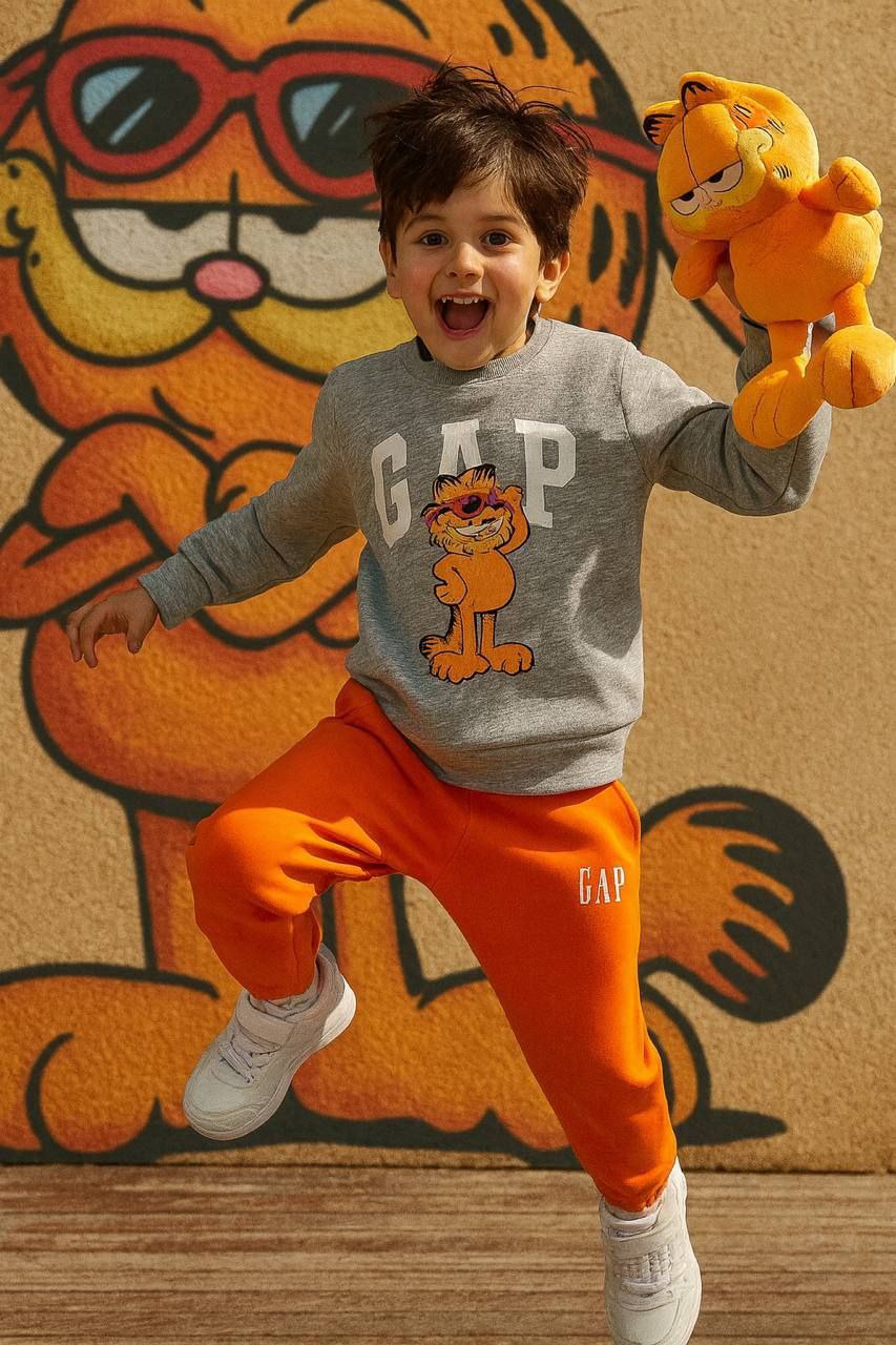 GAP Garfield Silver  Sweatshirt and Jogger Kids Set (Fleece Inside) - Kids Boys/Girls (2PCs) (Copy)