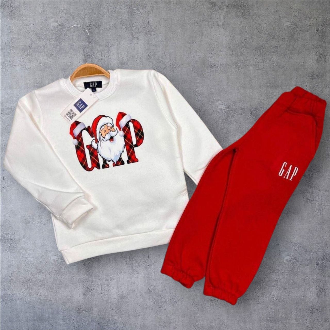 Santa Christmas White and Red Tracksuit Set- Kids Boys/Girls (3-12Y)